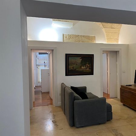 Li Turnisi Apartment Lecce Exteriör bild