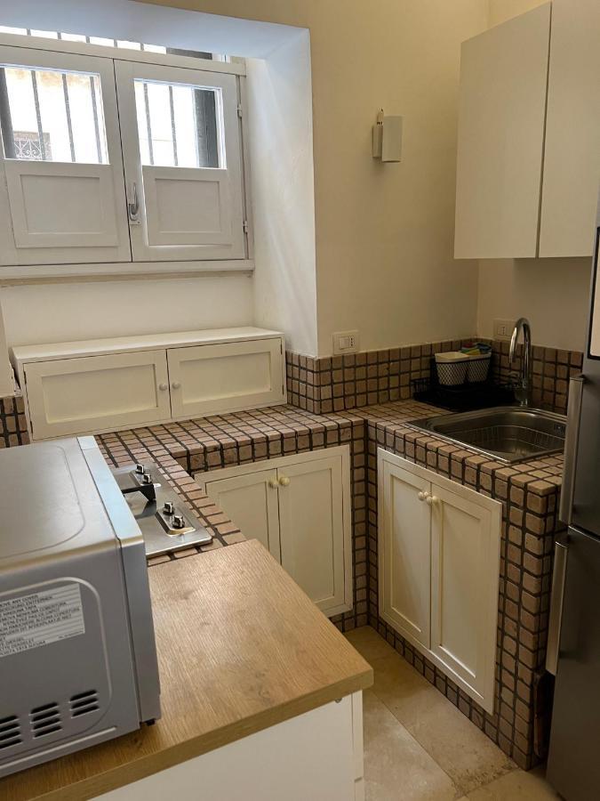 Li Turnisi Apartment Lecce Exteriör bild