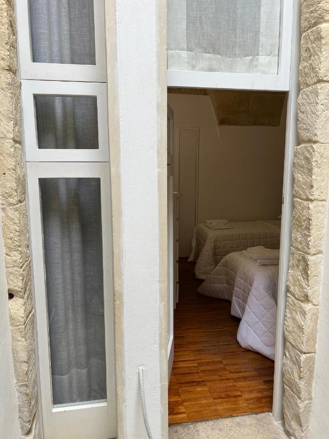 Li Turnisi Apartment Lecce Exteriör bild